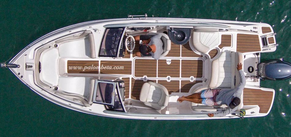 Palombeta II: licensed for up to 8 passengers, including kids